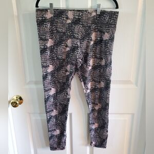 Mixit Black and Pink High-Waisted Leggings. Size L. #SW